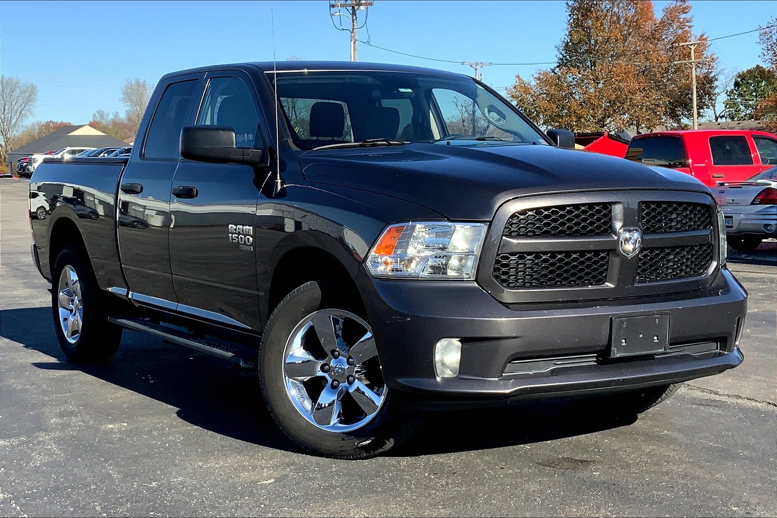 Pre Owned 2019 Ram 1500 Classic Express Quad Pickup in Smithville SG158166A Victory Chevrolet Of Smithville